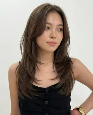 ロング カラー SHION/銀座 まとまるカット🩵のヘアスタイル