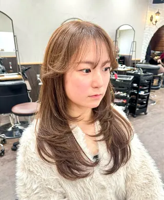 ロング カラー 🫧透明感ケアカラー 守利🫧のヘアスタイル
