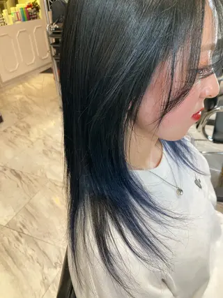 カラー ワダ マリのヘアスタイル