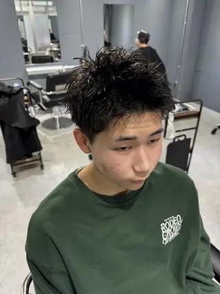 メンズ 布施メンズ特化美容師 秋山　涼のヘアスタイル