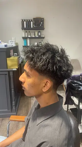 パーマ メンズ 大人男子の メンズパーマのヘアスタイル