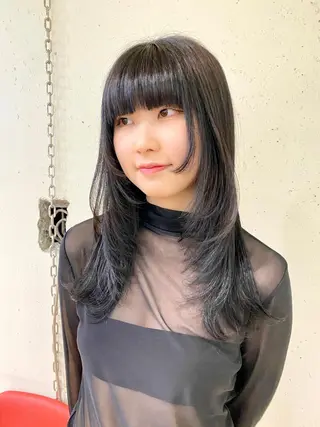 ロング カラー 竹内 柚子のヘアスタイル