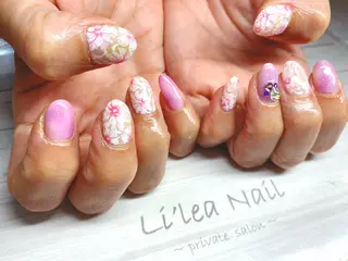ネイル Li'leaNail AINAのネイルデザイン