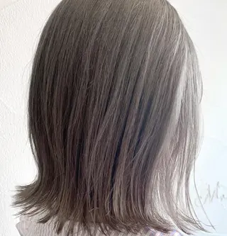 ミディアム カラー 王子田 隼のヘアスタイル