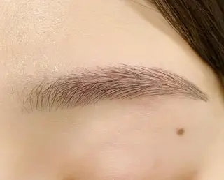 アイブロウ Loverystal アイミのマツエク・マツパデザイン