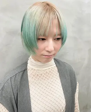 ショート 💜ショート💜 ウルフ、ボブ二色亜美のヘアスタイル