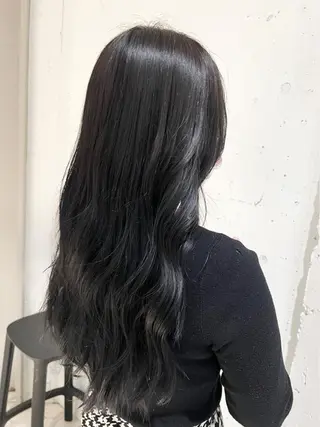 ロング カラー 艶くすみカラー ‎/縮毛/川添桃花‎のヘアスタイル
