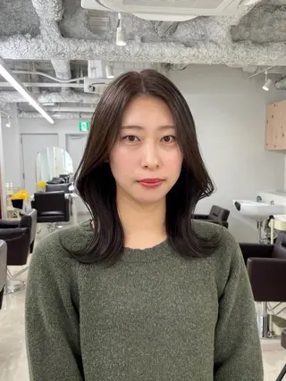 セミロング カラー 新宿/韓国ヘア/ 髪質改善ストレートのヘアスタイル