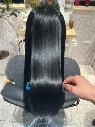 ロング 艶カラー/ハイトーン HINA✮*｡ﾟのヘアスタイル