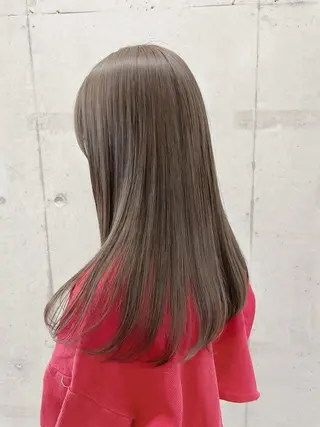 カラー セミロング 透明感🪽艶カラー☆ トレンドヘア✨のヘアスタイル