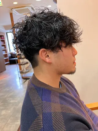 パーマ メンズ 透明感・艶感 小坂隼斗のヘアスタイル