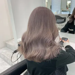 ロング カラー ヘアアレンジ 🫧モテる💗ダメー ジレスハイトーン🫧のヘアスタイル