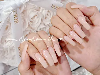 ネイル ✨Nailsalon Vi+✨のネイルデザイン