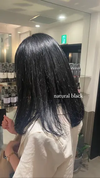 ロング カラー ミオ💎ショート 透ける暗髪のヘアスタイル