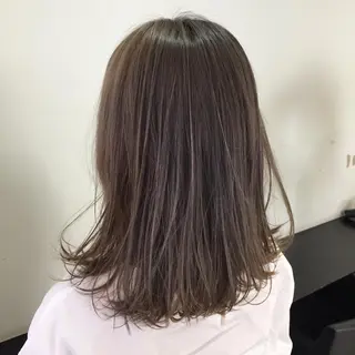 カラー mayu .のヘアスタイル