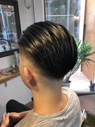 ショート メンズ 冨士川 英樹のヘアスタイル