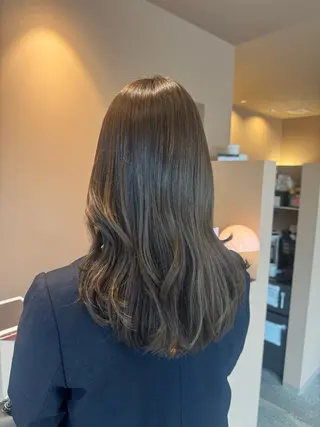 ロング 【YOKE】　西田 乃那のヘアスタイル