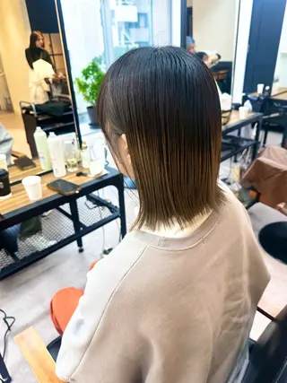 ミディアム カラー パーマ ヘアアレンジ メンズ キッズ レイヤーカット／顔周 りカット/縮毛矯正のヘアスタイル