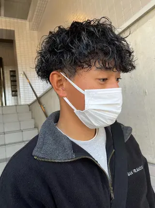 パーマ メンズ 大阪美容師 井上智博のヘアスタイル