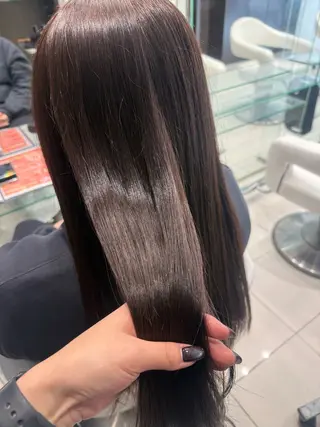 ロング EARTH/平野 真友香のマツエク・マツパデザイン