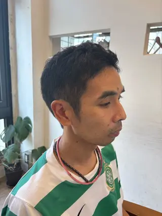 メンズ 新原 陽那のヘアスタイル