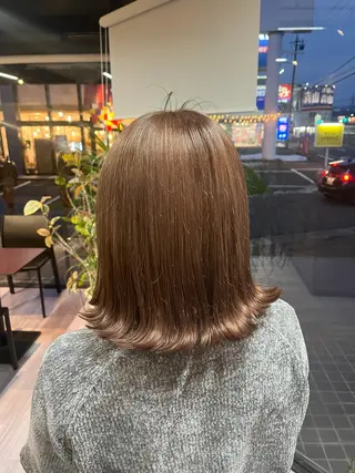 ミディアム alu yuinaのヘアスタイル