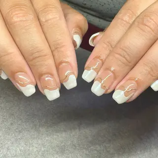 ネイル elu船橋 SAKURAのネイルデザイン