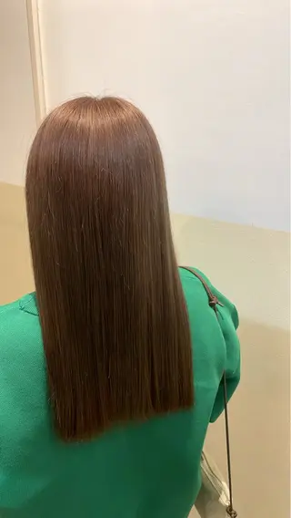 カラー EARTH✂️ 榎谷吏織のヘアスタイル