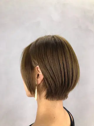 ショート カラー IT by ALBUM立川のヘアスタイル