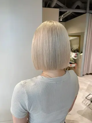 ショート カラー ムラ修正.ブリーチ エクステ🤍アミルのヘアスタイル