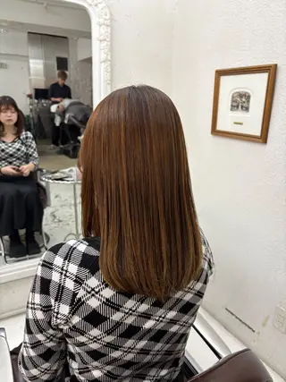 セミロング パーマ 艶髪🫧透明感カラー ｺﾑｶｲ  ﾕﾘｺのヘアスタイル