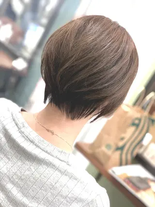 ショート ブリーチ毛に縮毛矯正 ✨カラー✨山田 正幸のヘアスタイル