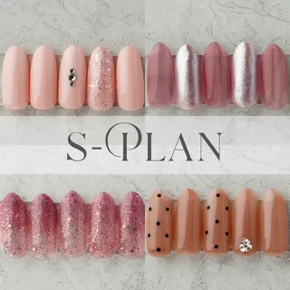 ネイル TIMELESS 🤍Nagisaのネイルデザイン