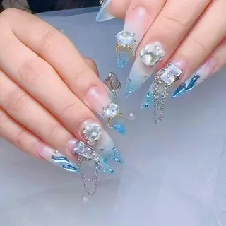 ネイル ❤️‍🔥長さだし専 門❤️‍🔥C&Bのネイルデザイン