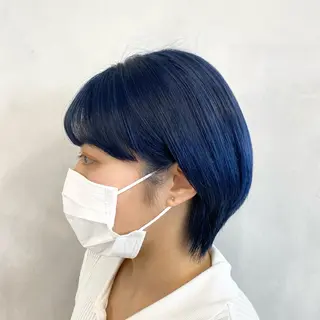 ショート カラー 🩵ブリーチカラー 🐈MIORI🩵のヘアスタイル