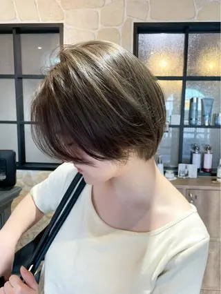 カラー 🐺ིྀ顔周レイヤー /髪質改善🩵aoiのヘアスタイル