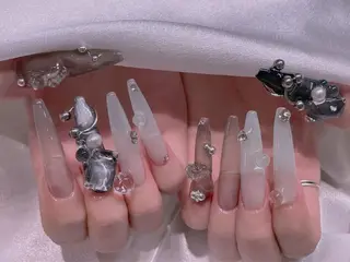 ネイル 長さ出し専門店 RIRIのネイルデザイン