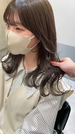 セミロング カラー ヘアアレンジ Hatanaka Airiのヘアスタイル