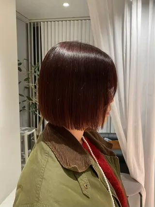 ミディアム ショート⌇艶カラー ⌇ RIN🌙のヘアスタイル