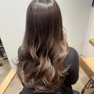 ロング カラー kato himariのヘアスタイル