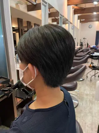 ショート 古川 安紀のヘアスタイル