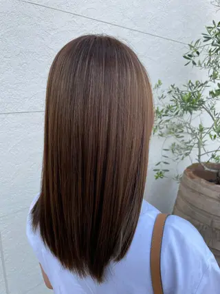 ロング カラー 鵜飼 真伍のヘアスタイル