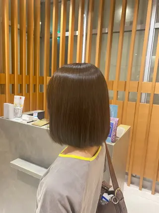 ショート 💎ツヤ髪ストレート カラー💎かのんのヘアスタイル