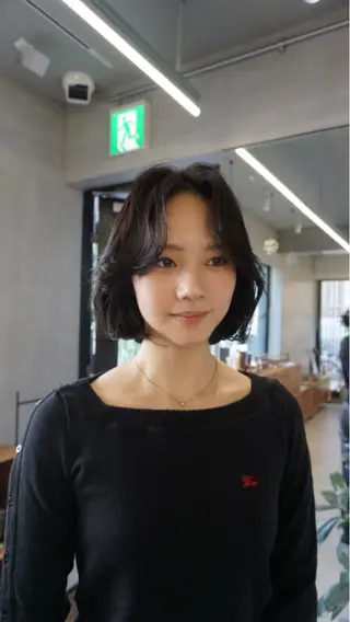 ショート サカモト ナオミのヘアスタイル