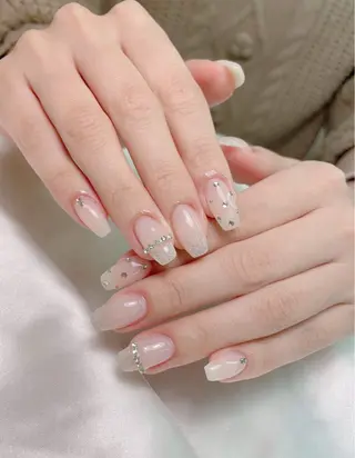 ネイル lucky nail 歌舞伎町のネイルデザイン