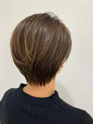 ショート 赤池 日菜子のヘアスタイル