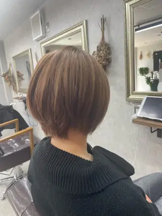 ショート カラー Lien 深井店のヘアスタイル