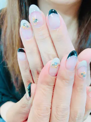 ネイル gorella Ａのネイルデザイン