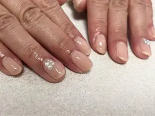 ネイル mogunail &blowのネイルデザイン