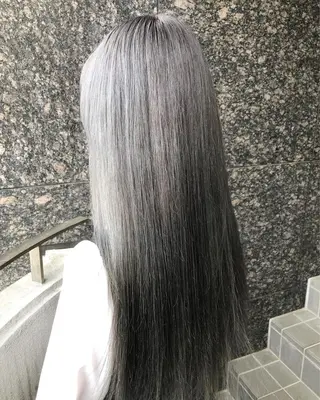 ロング カラーアンドケアリタ kitamuuuのヘアスタイル